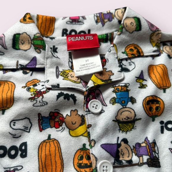 Toddler Peanuts Charlie Brown Halloween Theme Fleece Pajama Set Size 3T - Picture 4 of 11